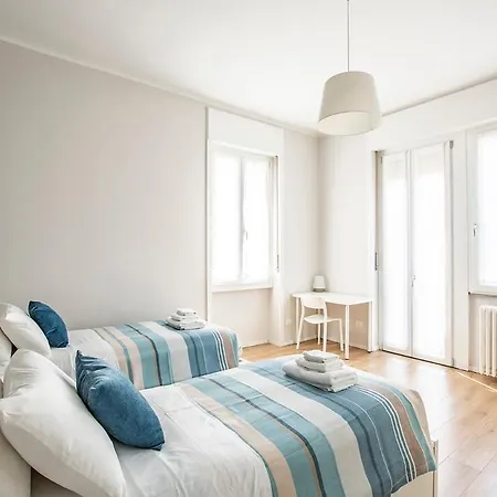 Elengante E Spazioso Vicino Al E Al Centro * לקו