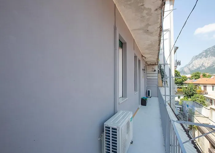 Apartamento Elengante E Spazioso Vicino Al E Al Centro *